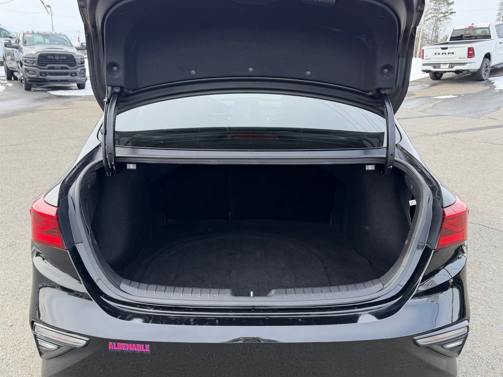 Used 2021 Kia Forte GT image 5