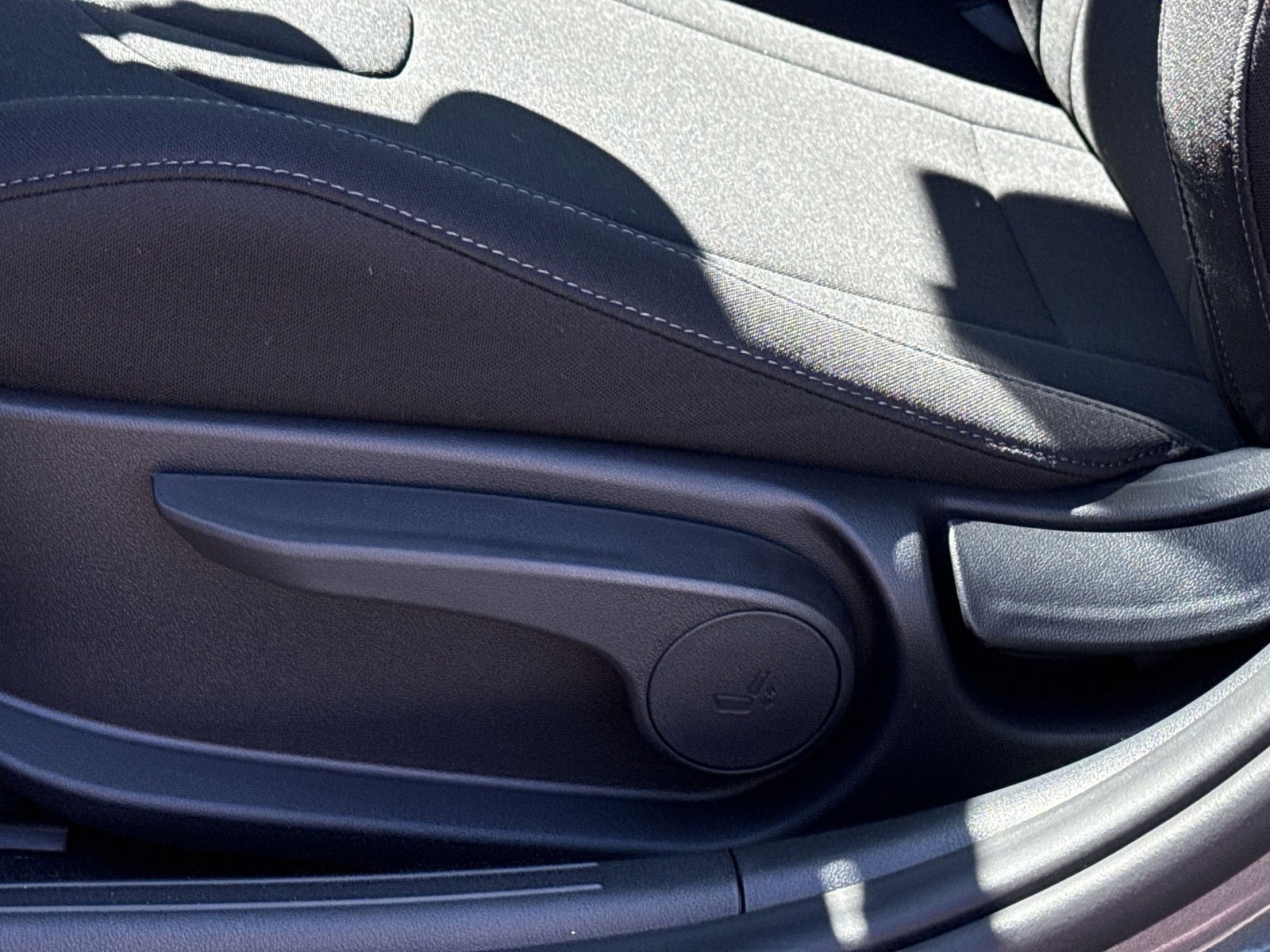 New 2026 Hyundai Elantra Blue image 14