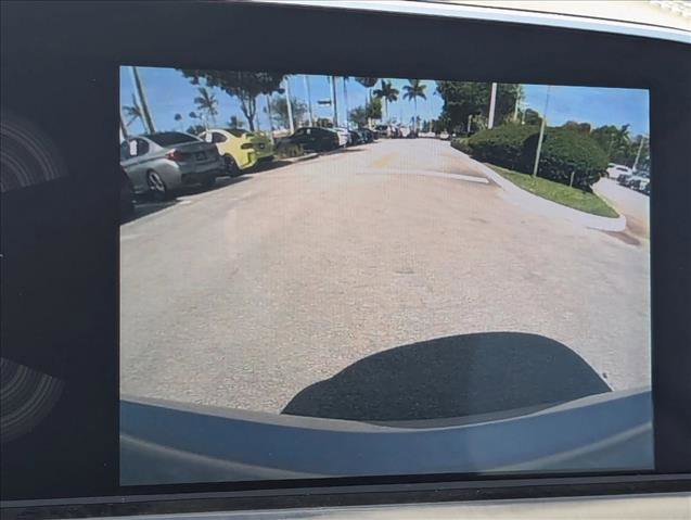 Used 2017 BMW 650i Convertible RWD image 14