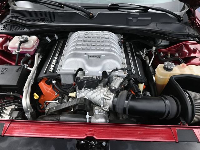 Used 2017 Dodge Challenger SRT Hellcat RWD image 32