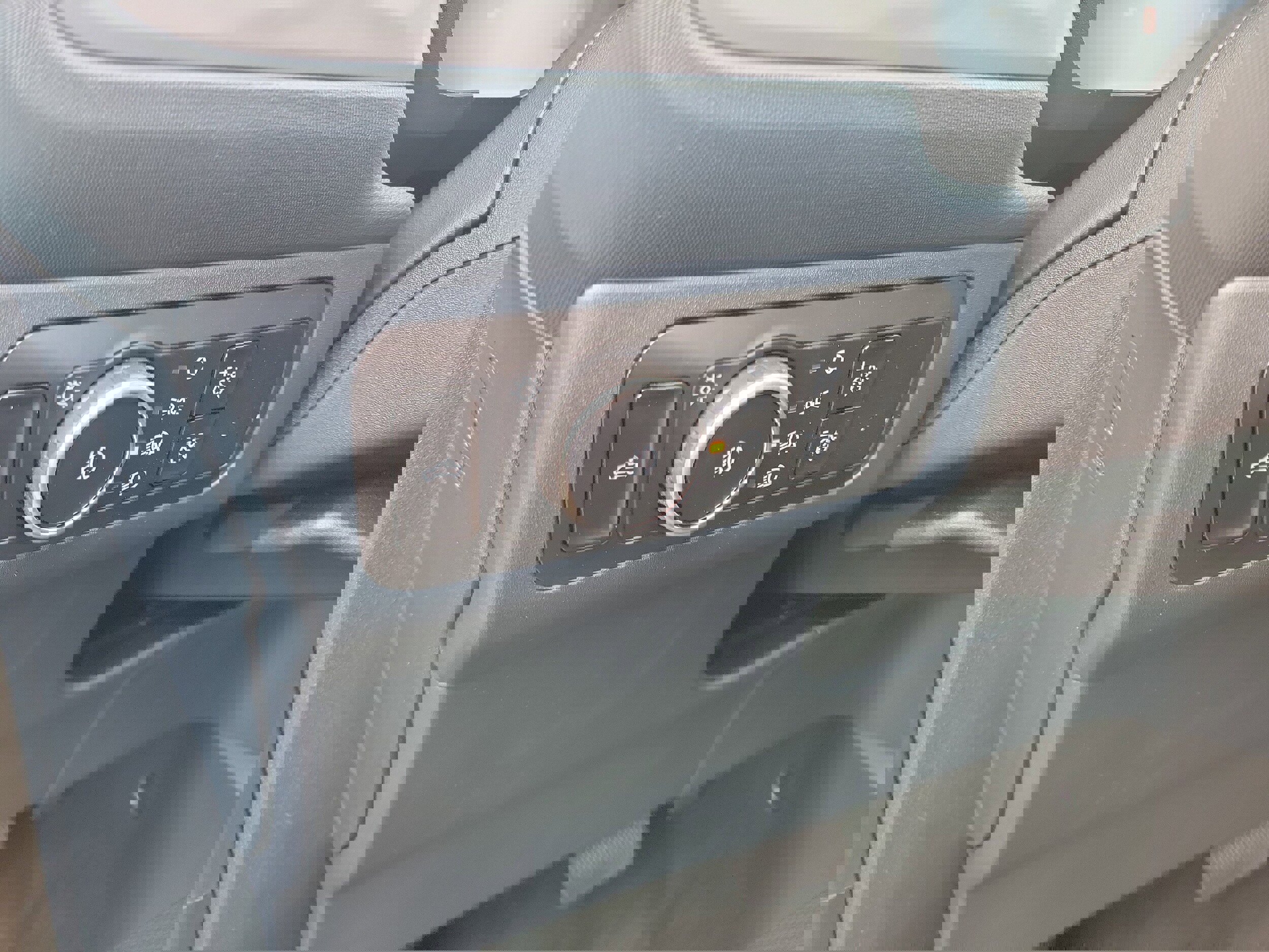 New 2025 Ford Maverick Lobo image 45