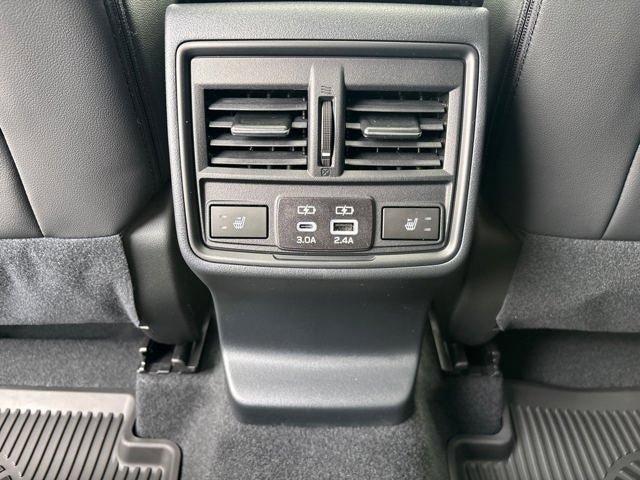 New 2026 Subaru Outback Limited AWD/4WD image 92