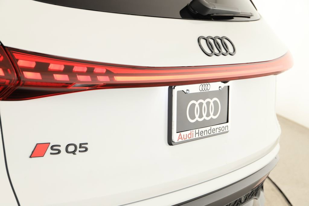 New 2025 Audi SQ5 Premium Plus image 28