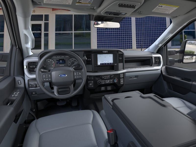 New 2026 Ford F550 4x4 Crew Cab image 10