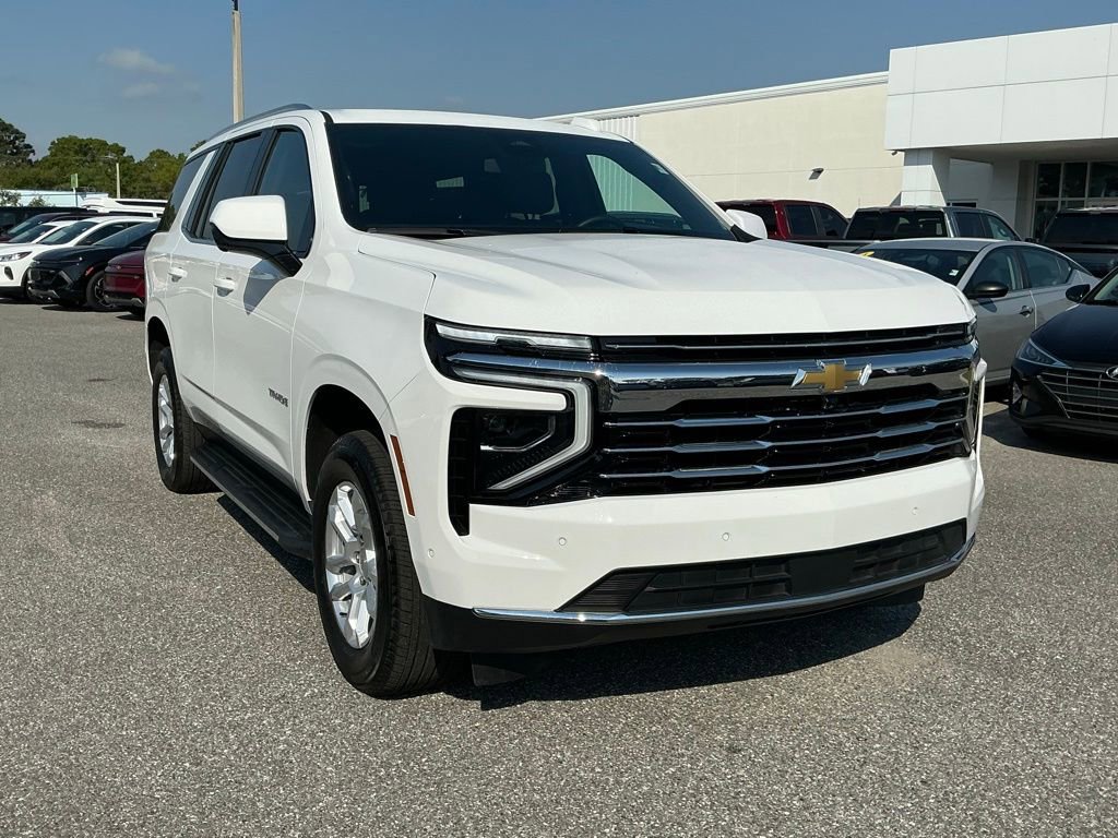 Used 2025 Chevrolet Tahoe LT image 11