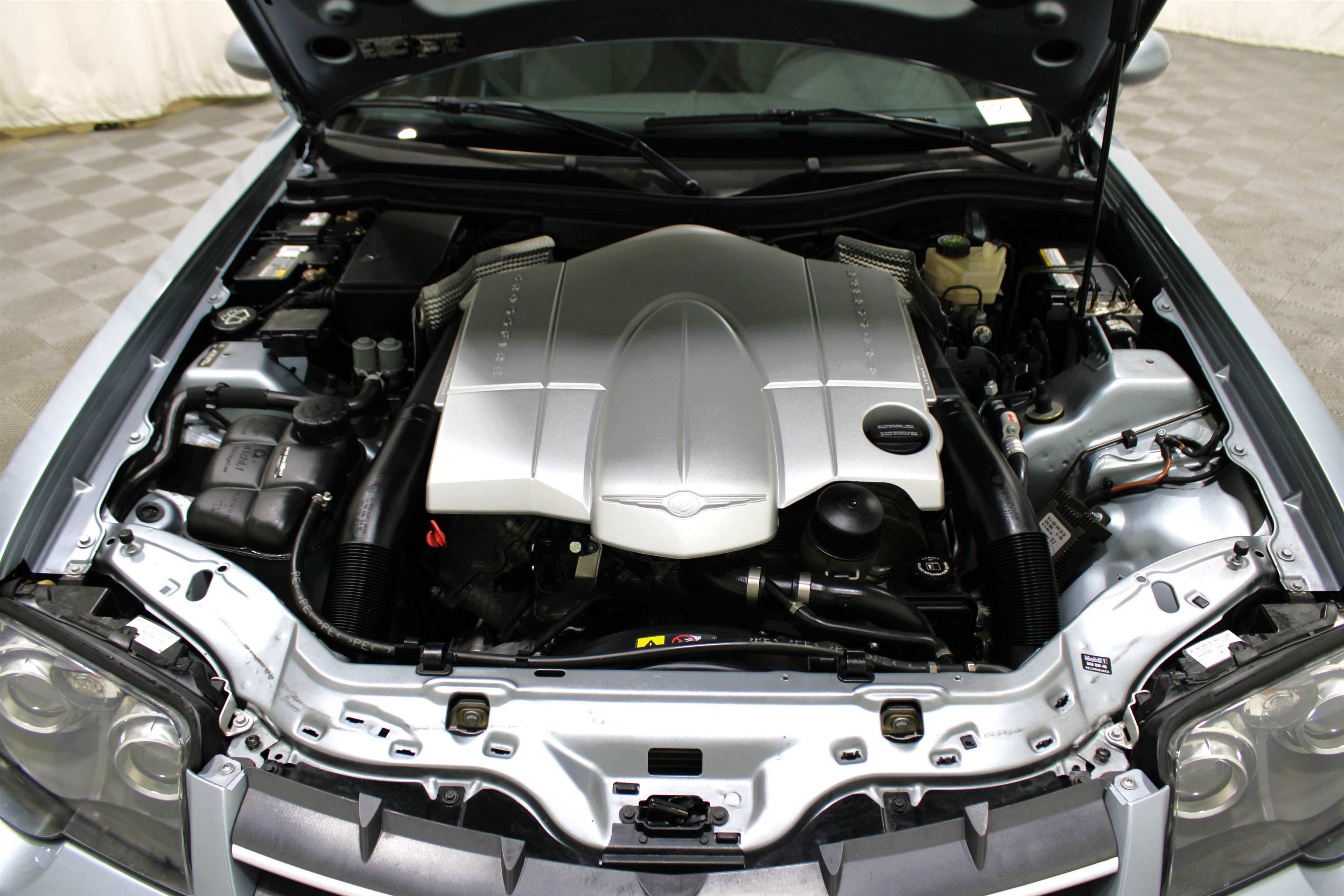 Used 2005 Chrysler Crossfire Limited image 31