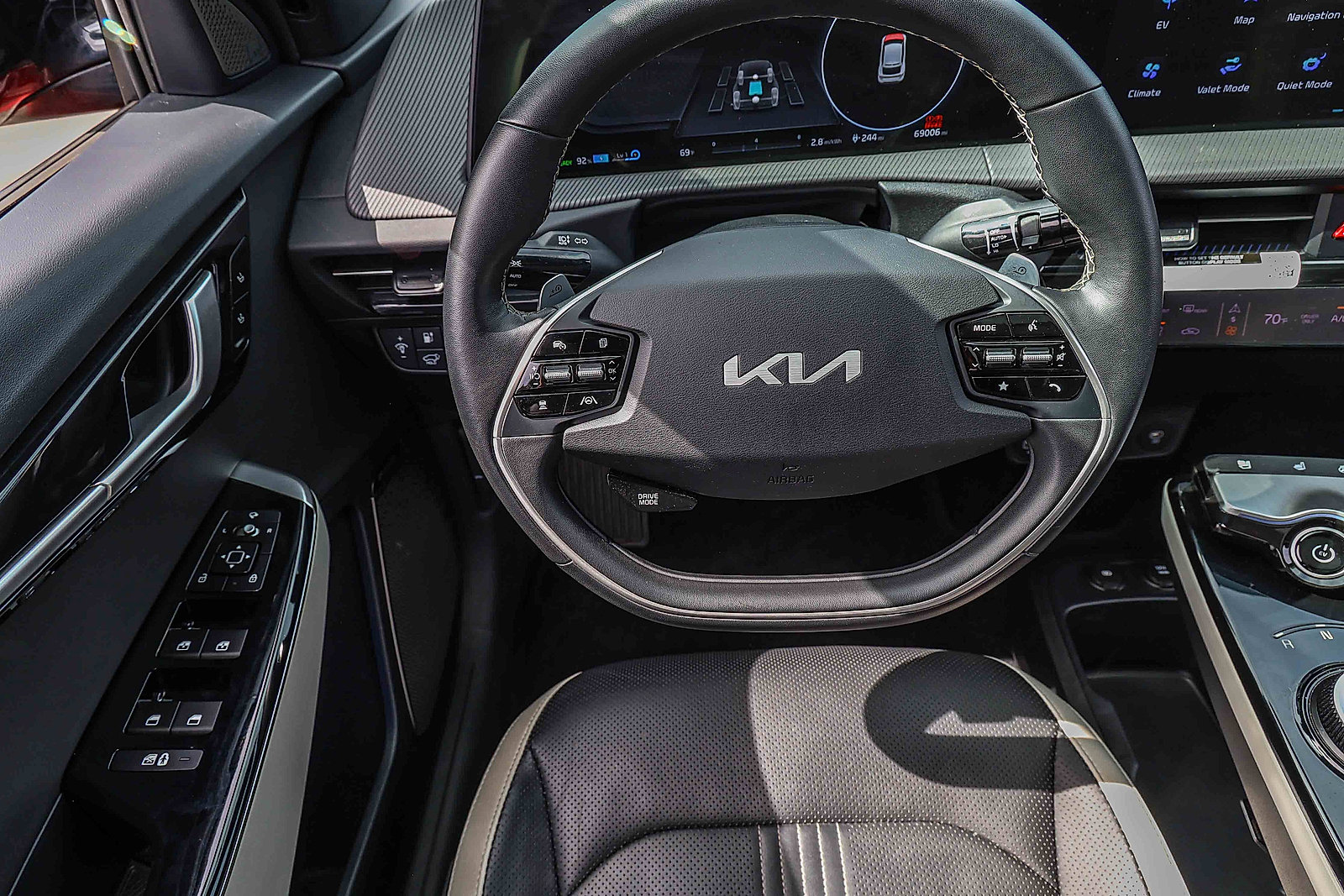 Certified 2023 Kia EV6 GT-Line AWD/4WD image 16