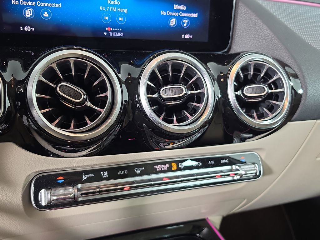 Used 2022 Mercedes-Benz GLA 250 image 18