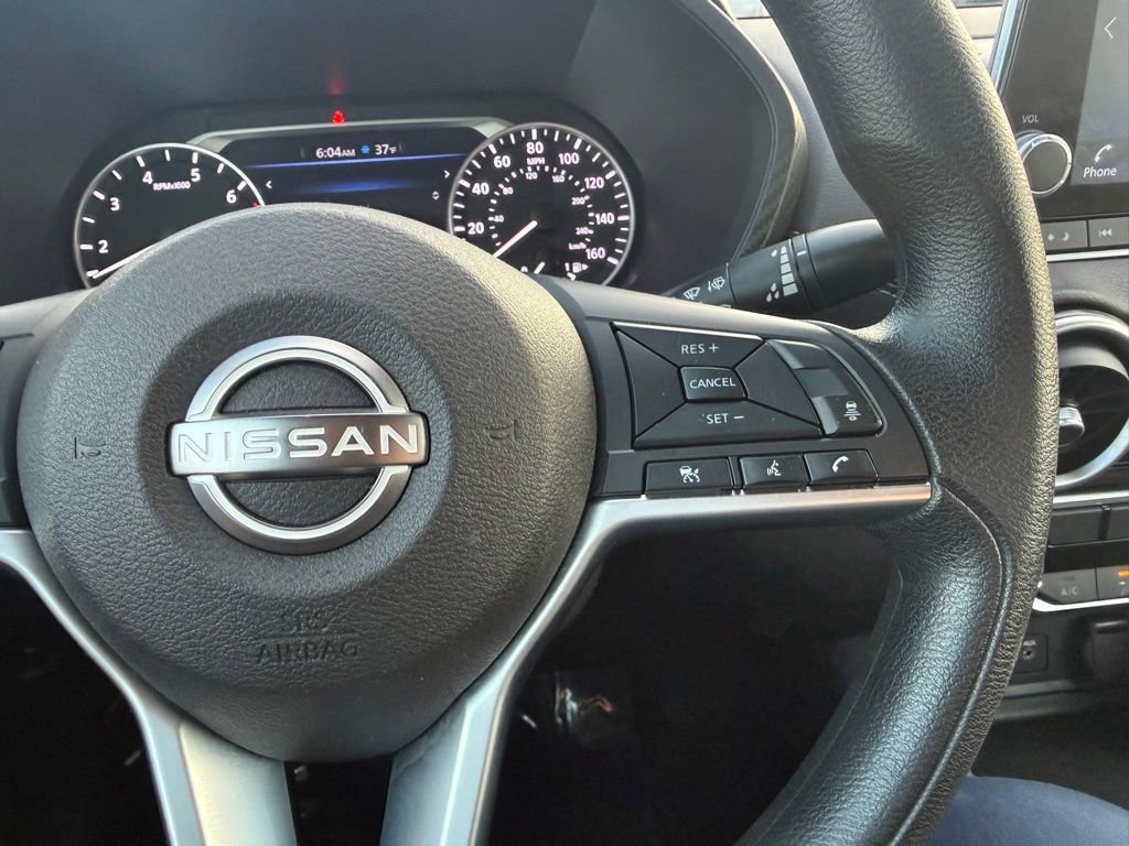 Used 2024 Nissan Sentra SV image 23