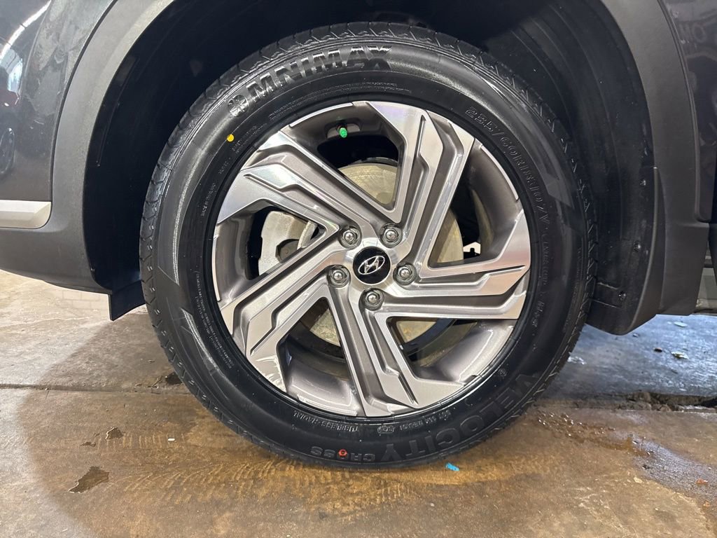 Used 2023 Hyundai Santa Fe SEL image 28