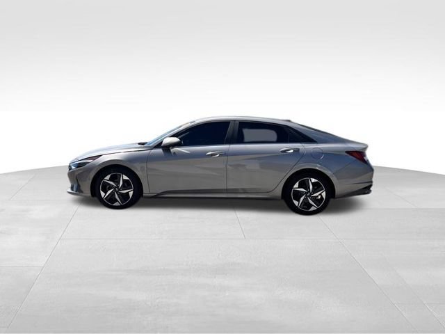 Used 2023 Hyundai Elantra Limited FWD image 8