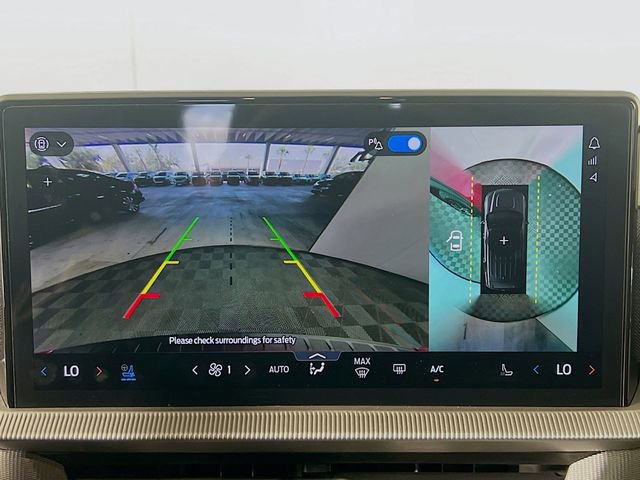 Used 2025 Ford Explorer ST image 21