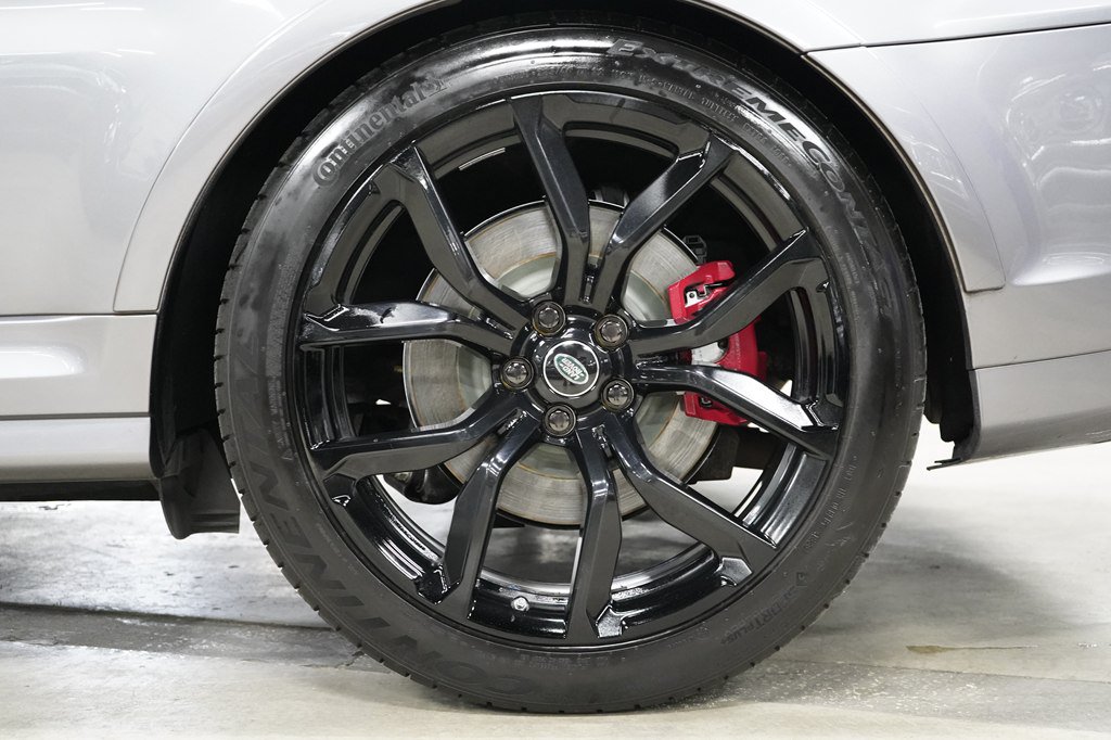 Used 2020 Land Rover Range Rover Sport SVR AWD/4WD image 34