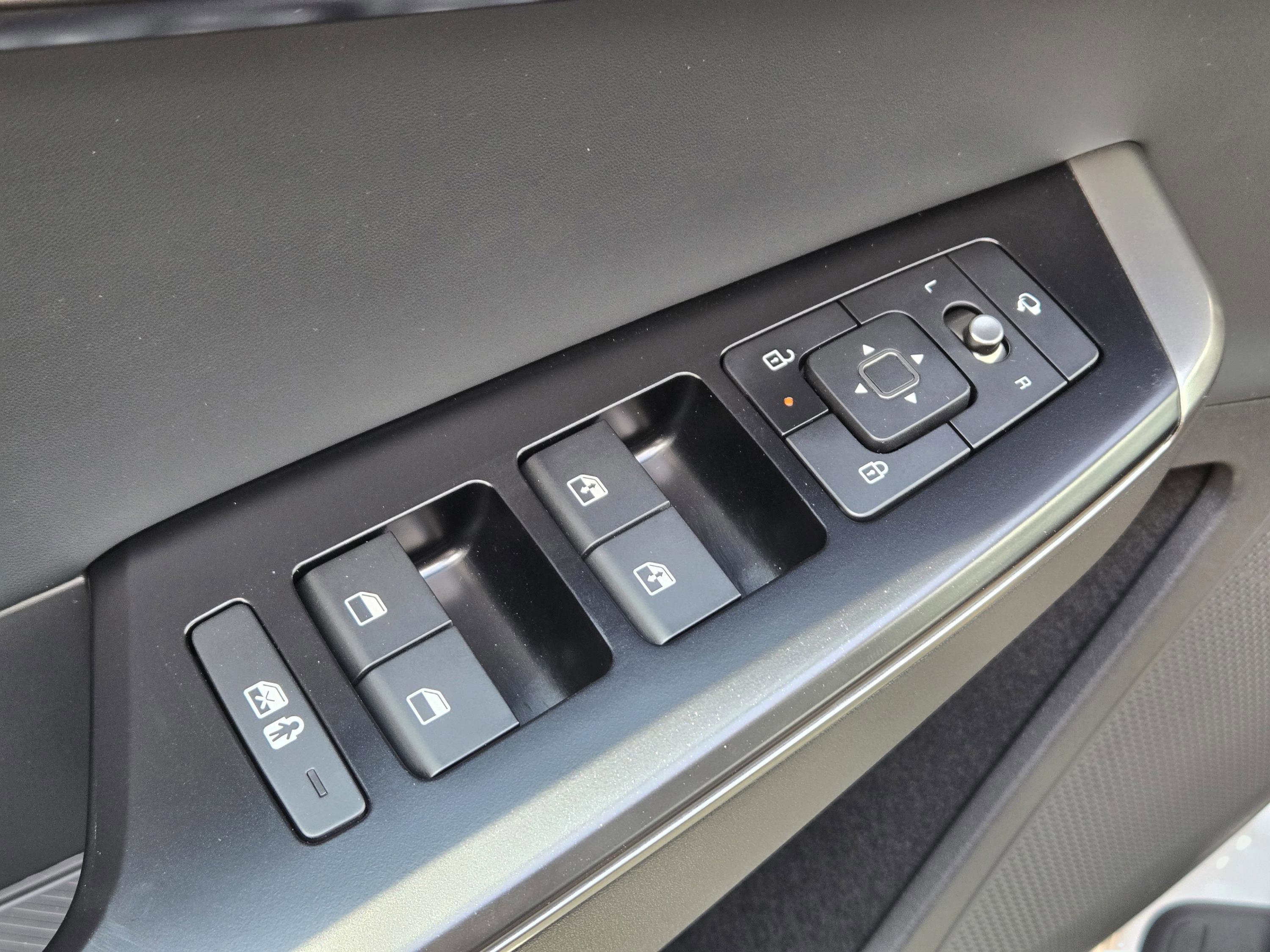 New 2025 Kia EV6 Light image 13