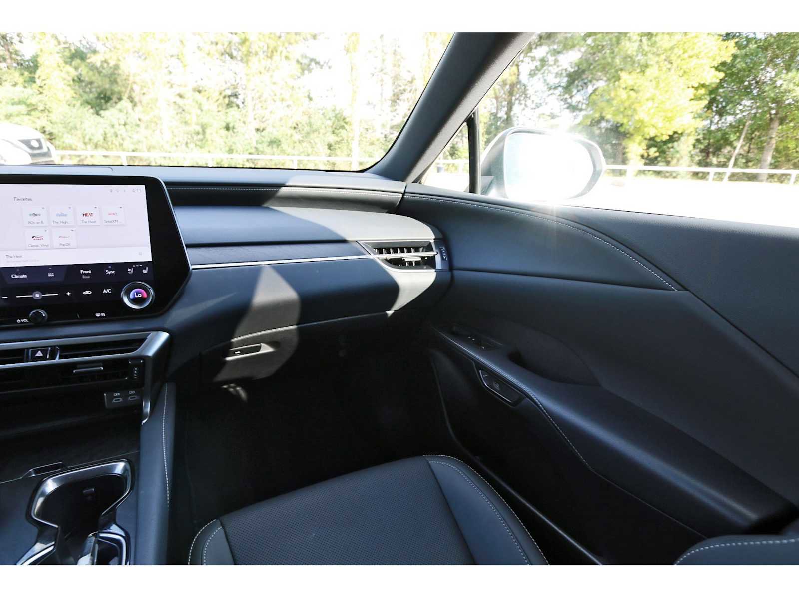 Used 2025 Lexus RX 350 Premium image 8