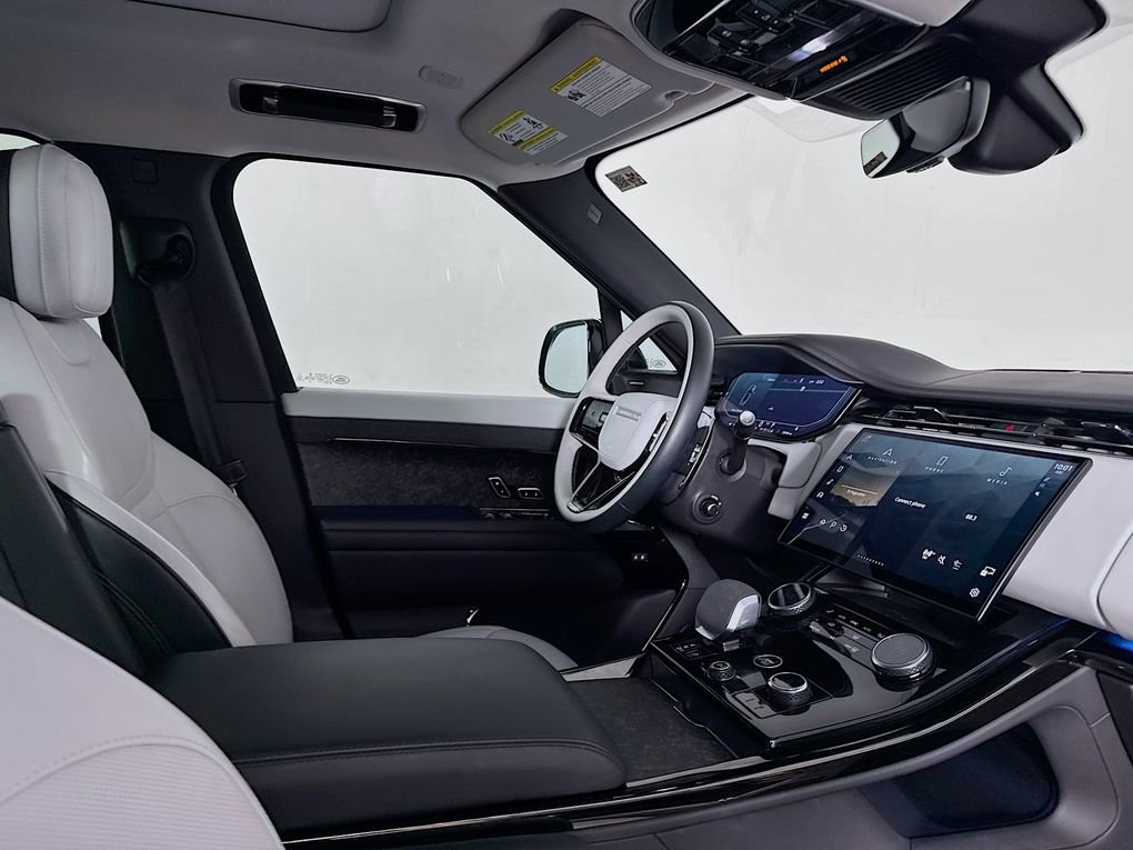 Used 2023 Land Rover Range Rover Sport SE Dynamic image 30