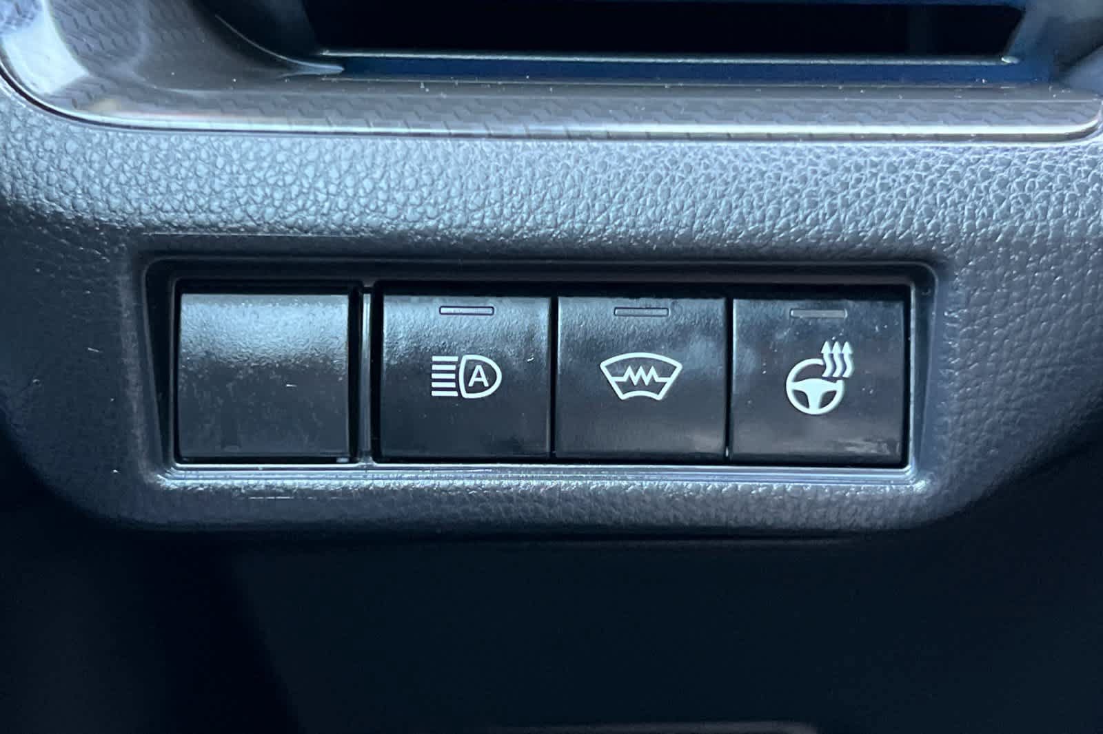 Certified 2026 Toyota Prius FWD image 29