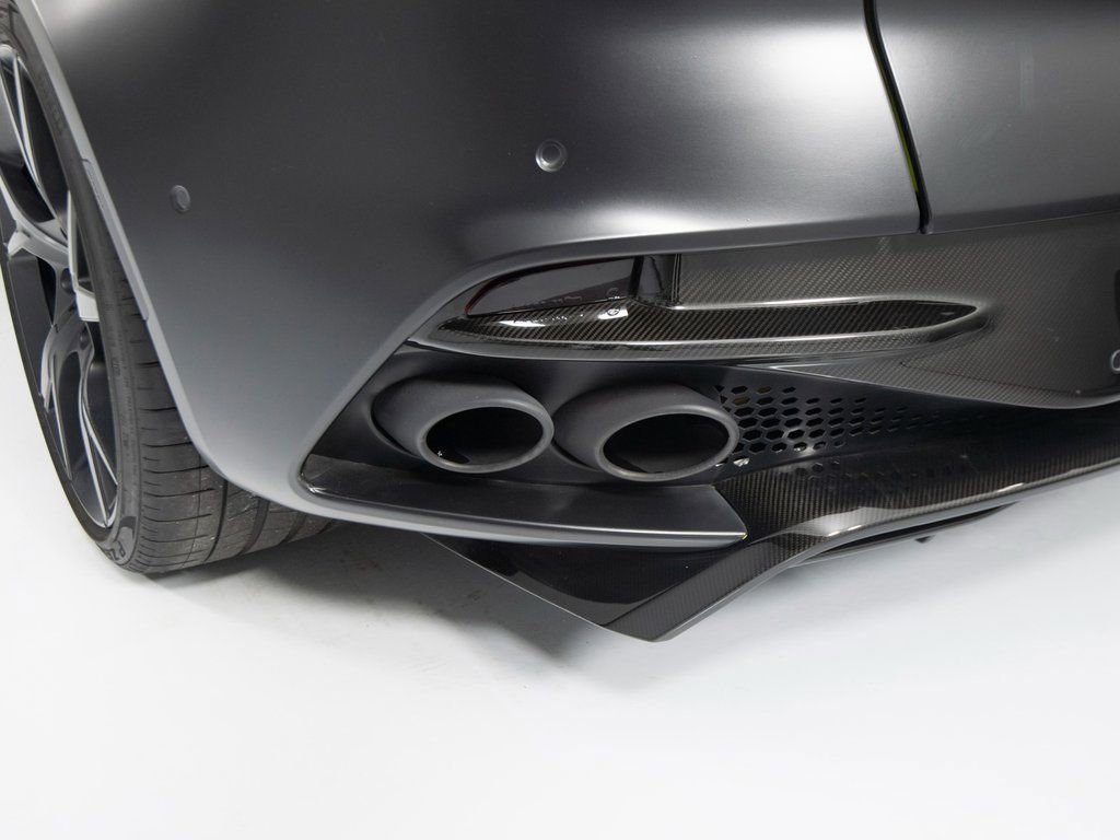 Used 2022 Aston Martin DBS Superleggera image 45