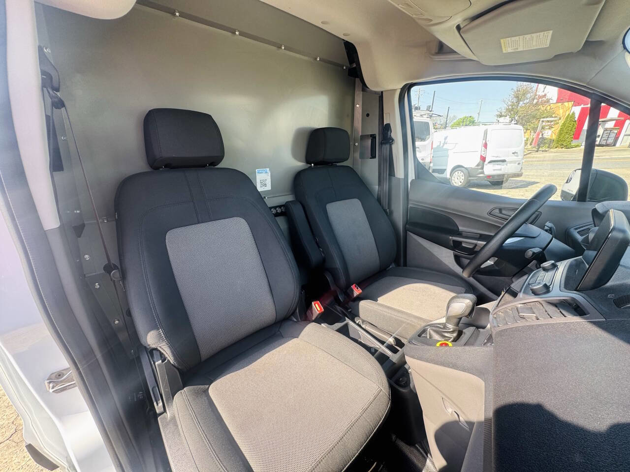 Used 2020 Ford Transit Connect XL FWD image 11