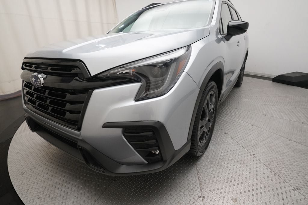Certified 2025 Subaru Ascent Onyx Edition w/ Popular Package #2 AWD/4WD image 12