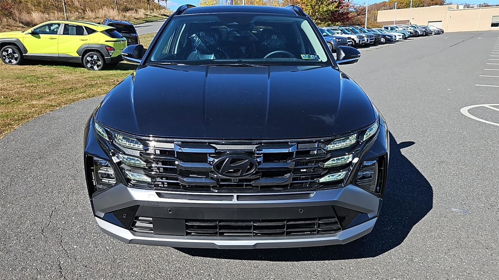 New 2025 Hyundai Tucson Limited image 2