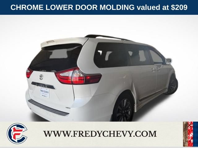 Used 2019 Toyota Sienna Limited Premium w/ Carpet Mat Package FWD image 5