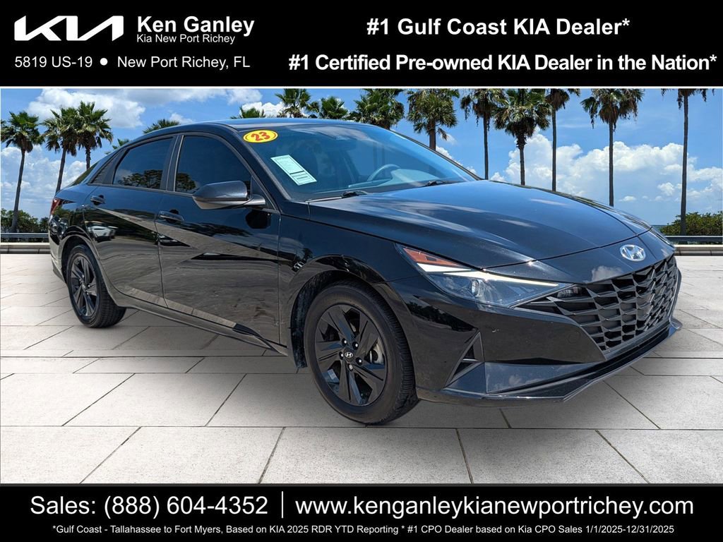 Used 2023 Hyundai Elantra Blue