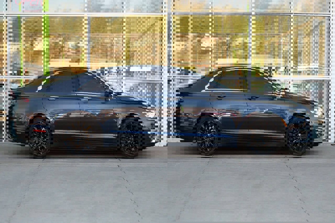 Used 2017 Lincoln MKZ Premiere image 8