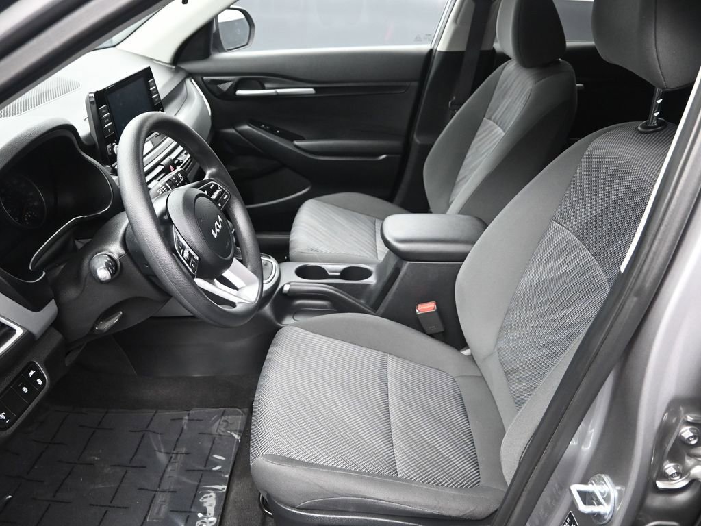 Certified 2023 Kia Seltos LX image 14