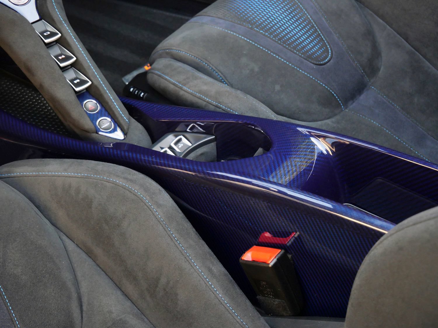 Used 2022 McLaren 765LT RWD image 14