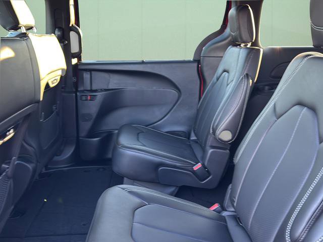 New 2026 Chrysler Pacifica Select image 20
