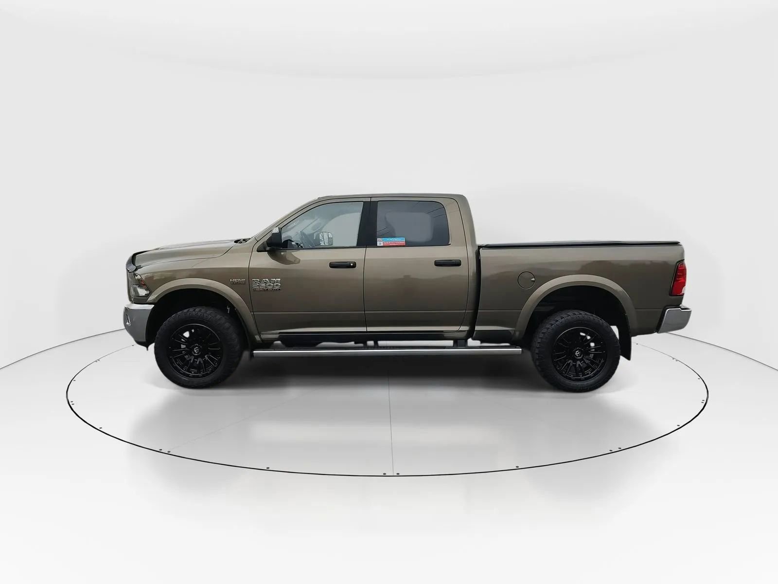 Used 2014 RAM 2500 Outdoorsman image 5