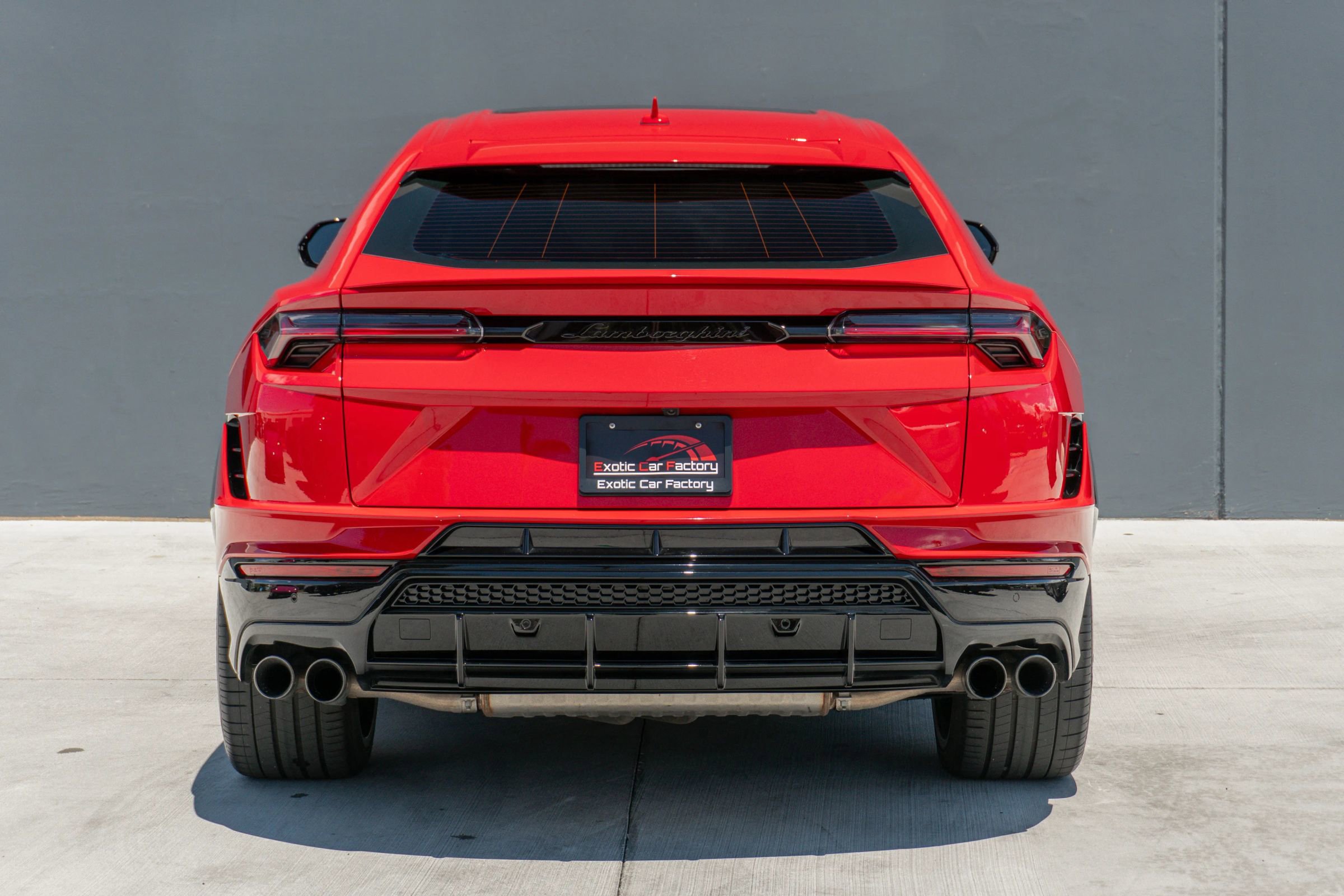 Used 2024 Lamborghini Urus S AWD/4WD image 8