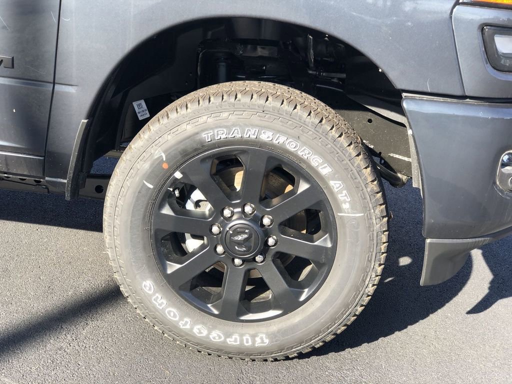 New 2026 RAM 2500 Big Horn AWD/4WD image 2