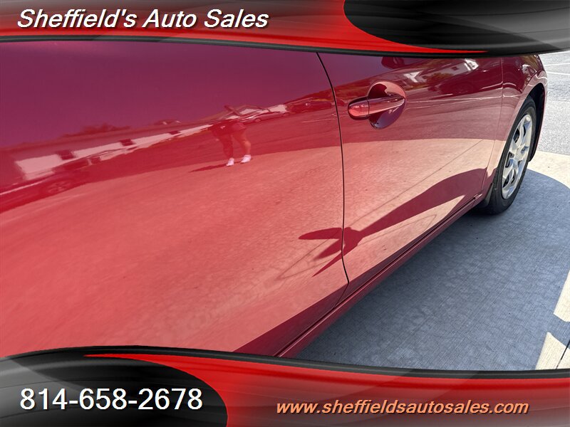 Used 2015 MAZDA MAZDA3 i Sport FWD image 18