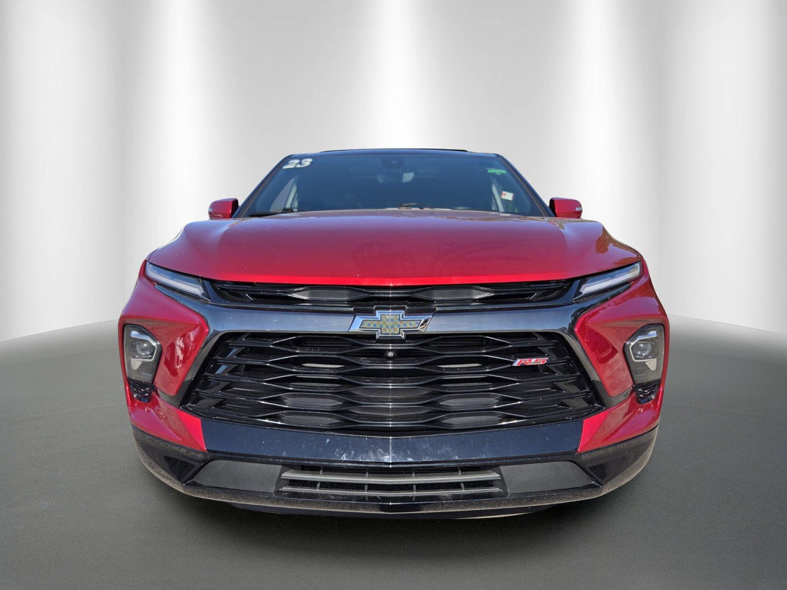 Used 2023 Chevrolet Blazer RS w/ Driver Confidence II Package FWD image 2