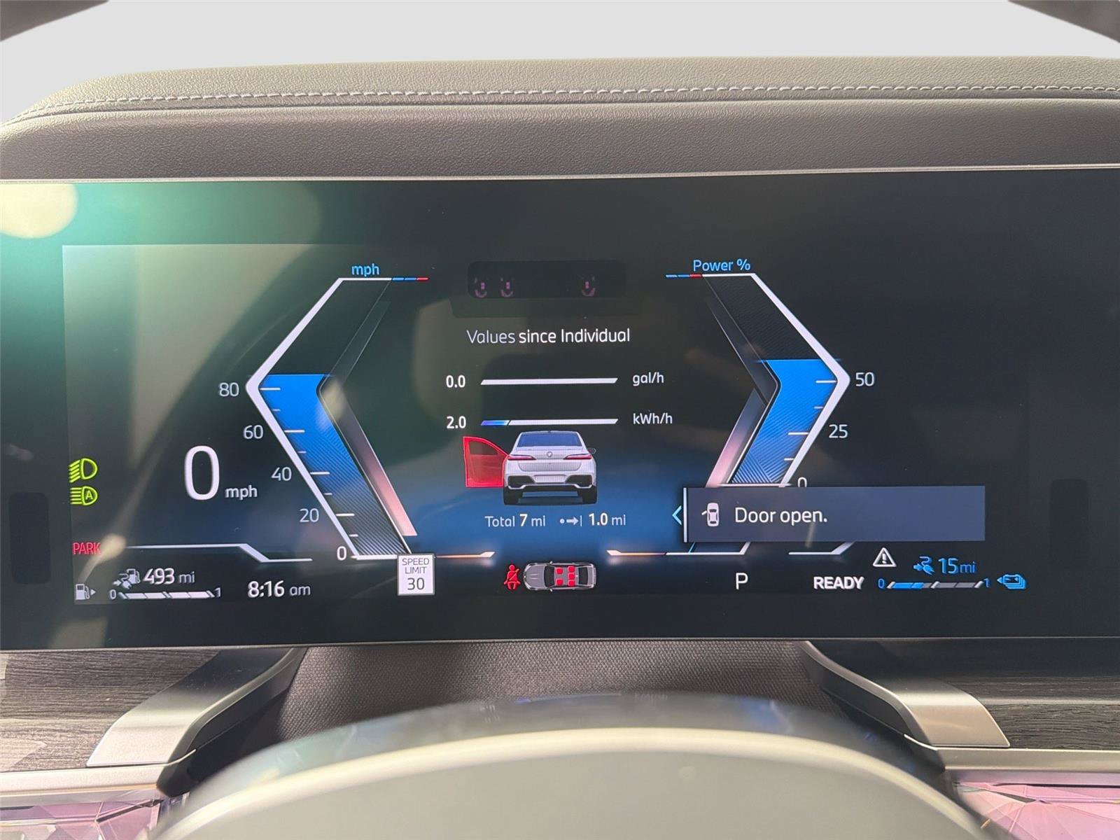 New 2026 BMW 750e xDrive AWD/4WD image 10