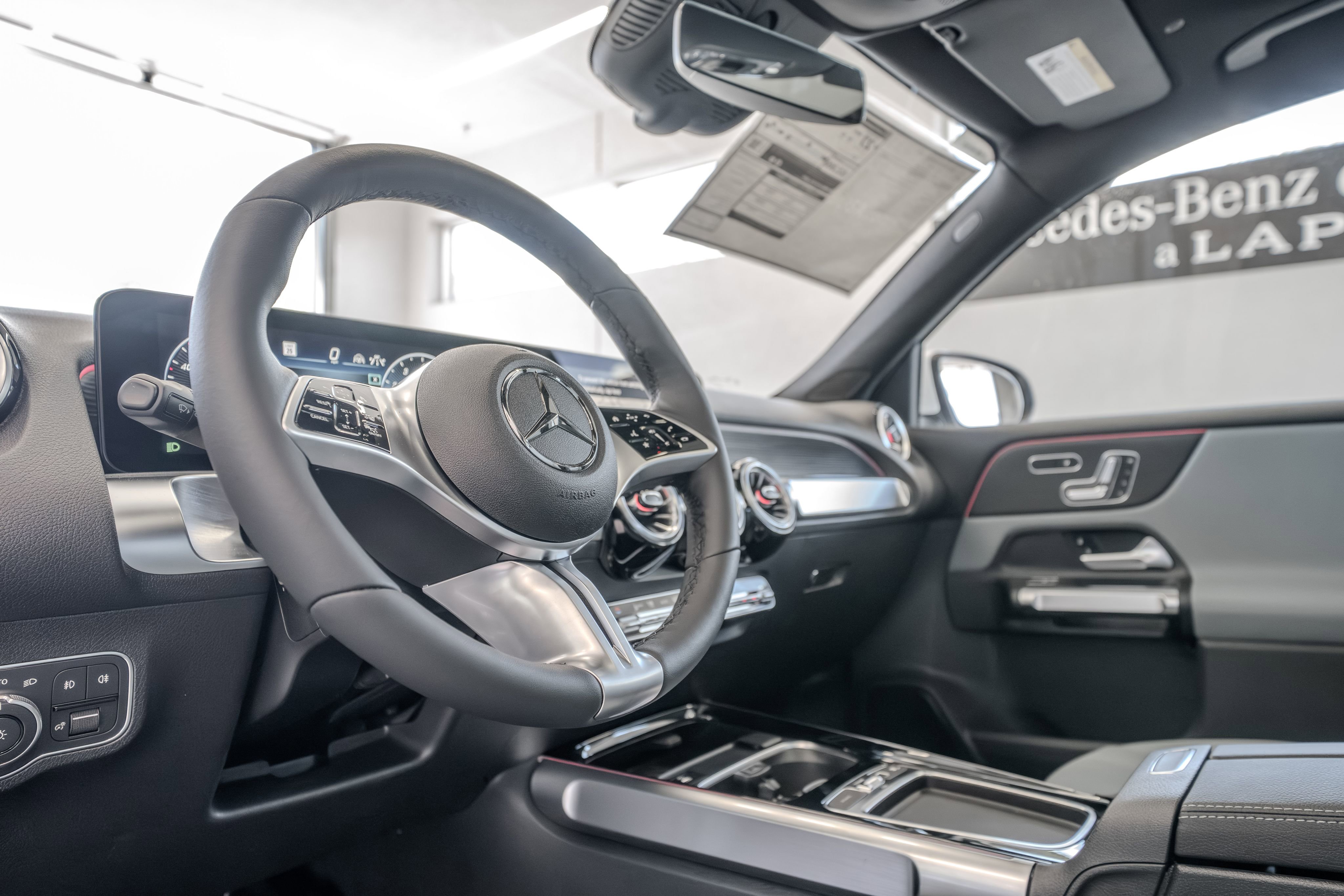 Certified 2026 Mercedes-Benz GLB 250 4MATIC image 7