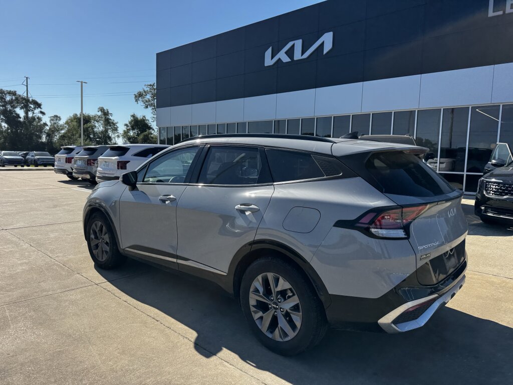 Certified 2024 Kia Sportage SX FWD image 23