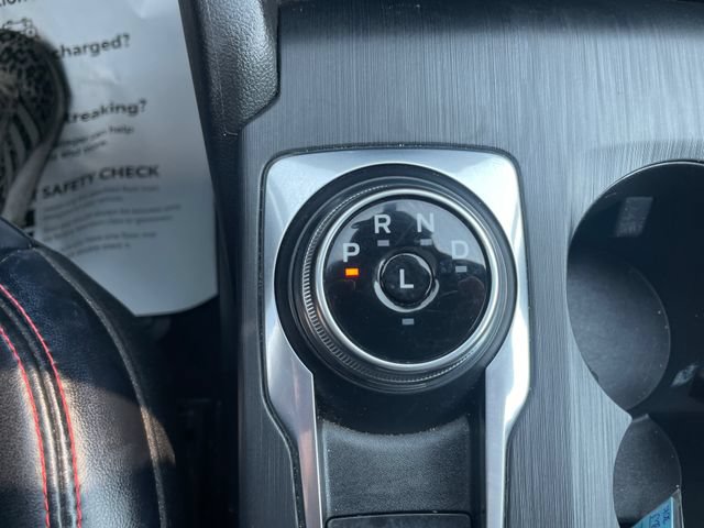 Used 2024 Ford Escape ST-Line FWD image 15