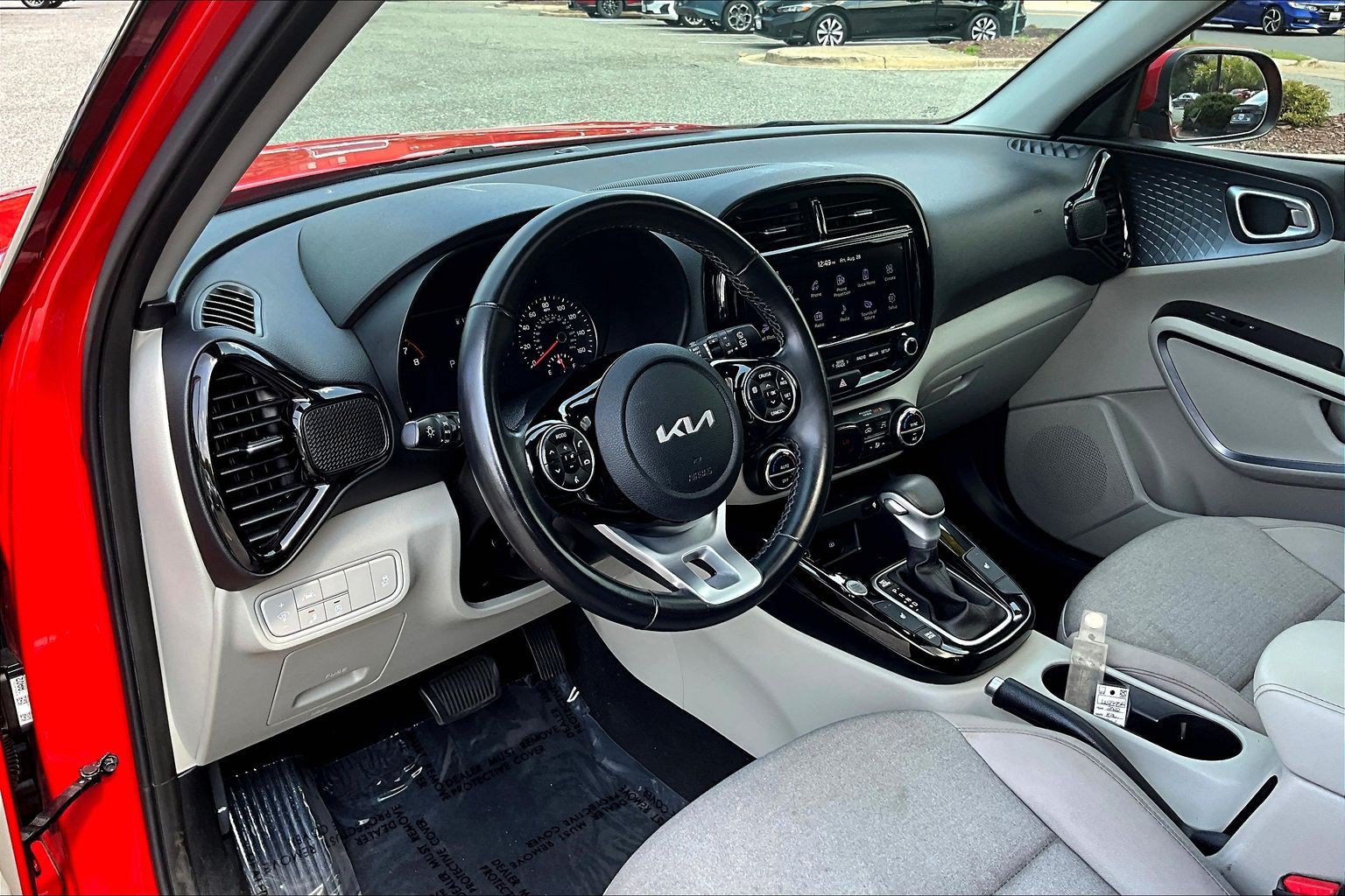 Used 2022 Kia Soul EX FWD image 13