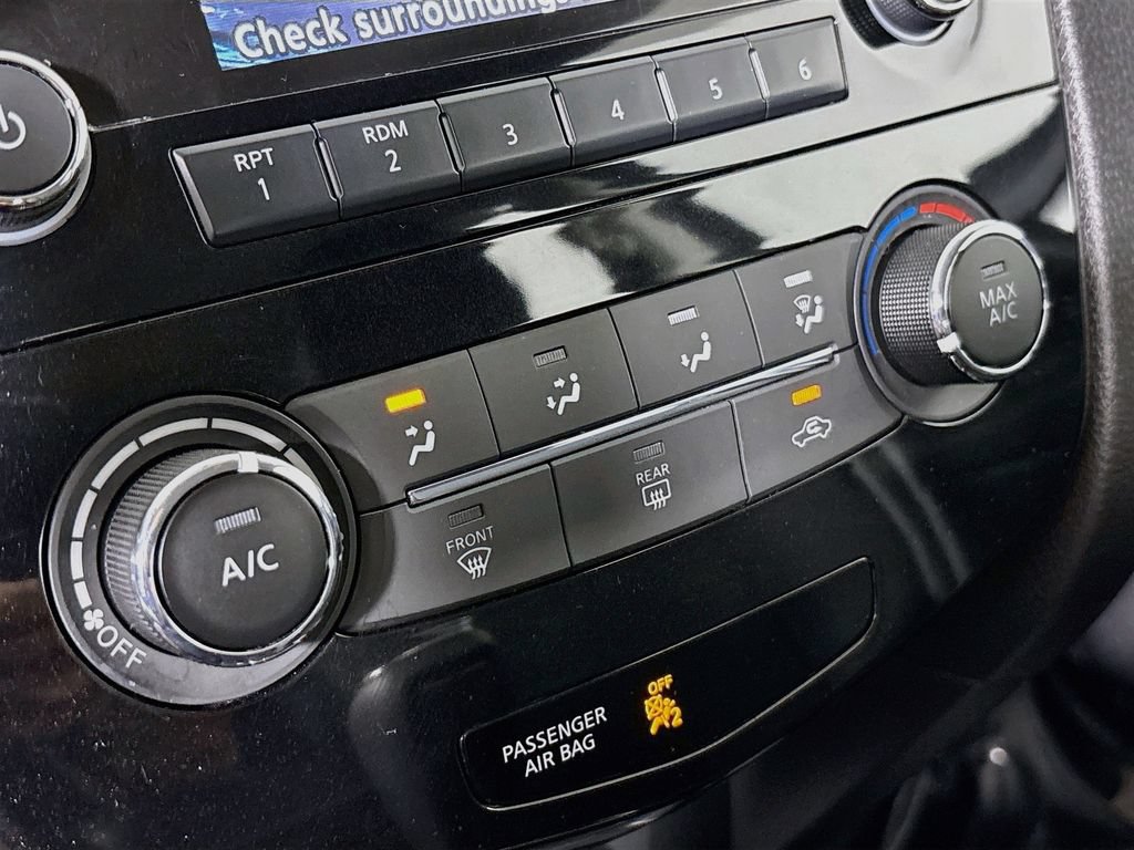 Used 2018 Nissan Rogue Sport S AWD/4WD image 17