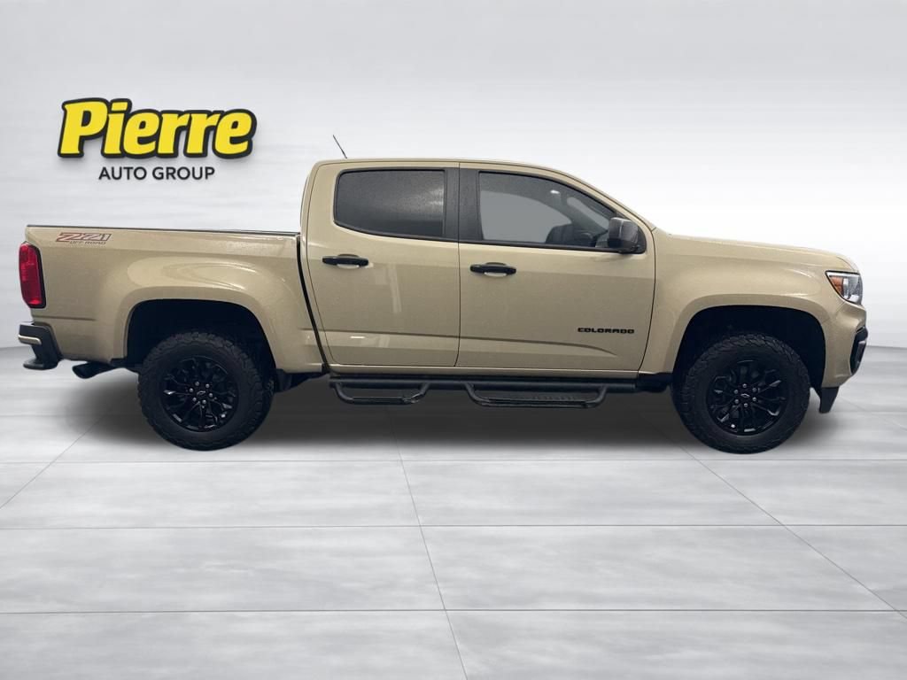 Used 2022 Chevrolet Colorado Z71 AWD/4WD image 6