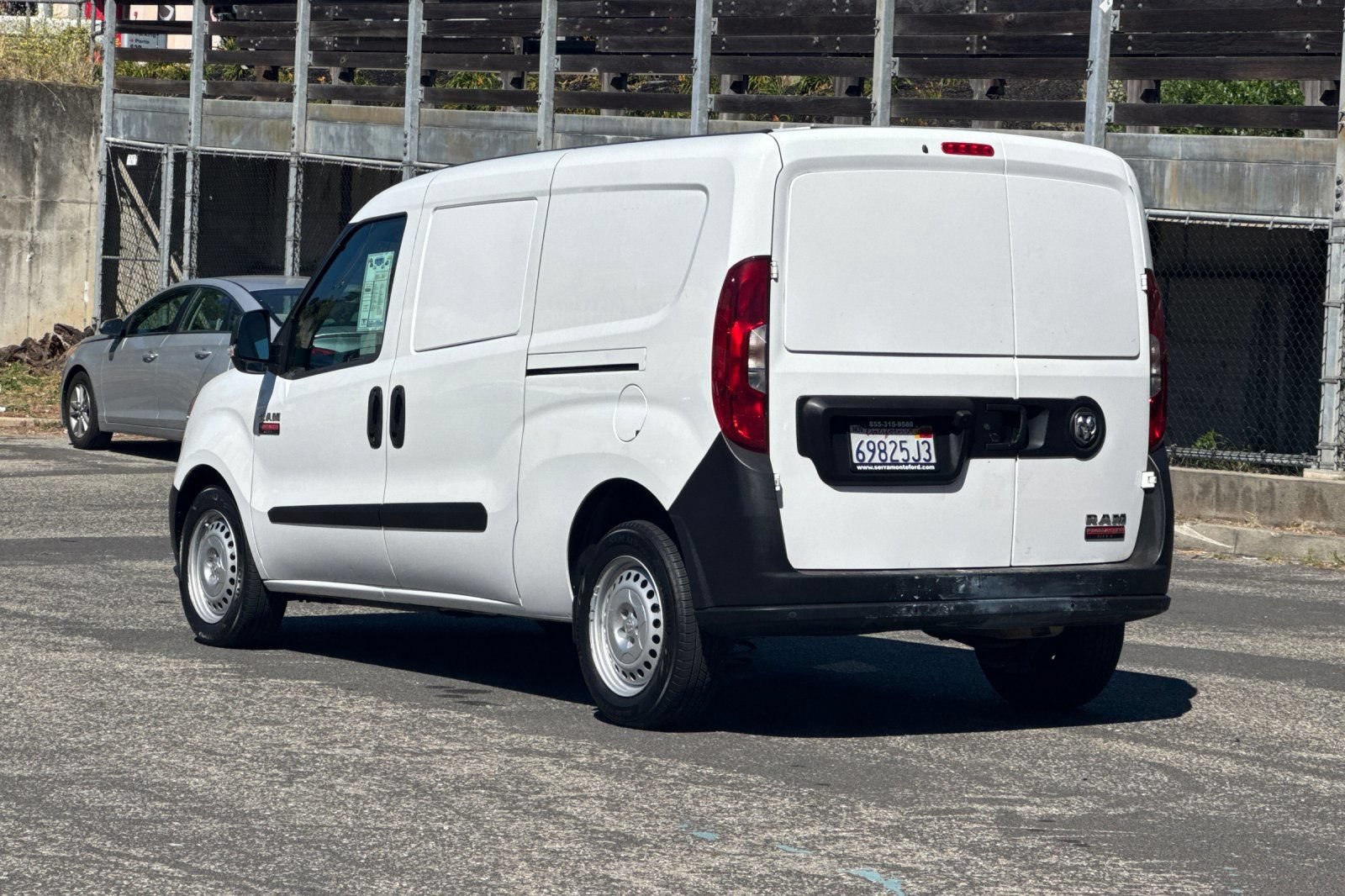 Used 2021 RAM ProMaster City Tradesman FWD image 7