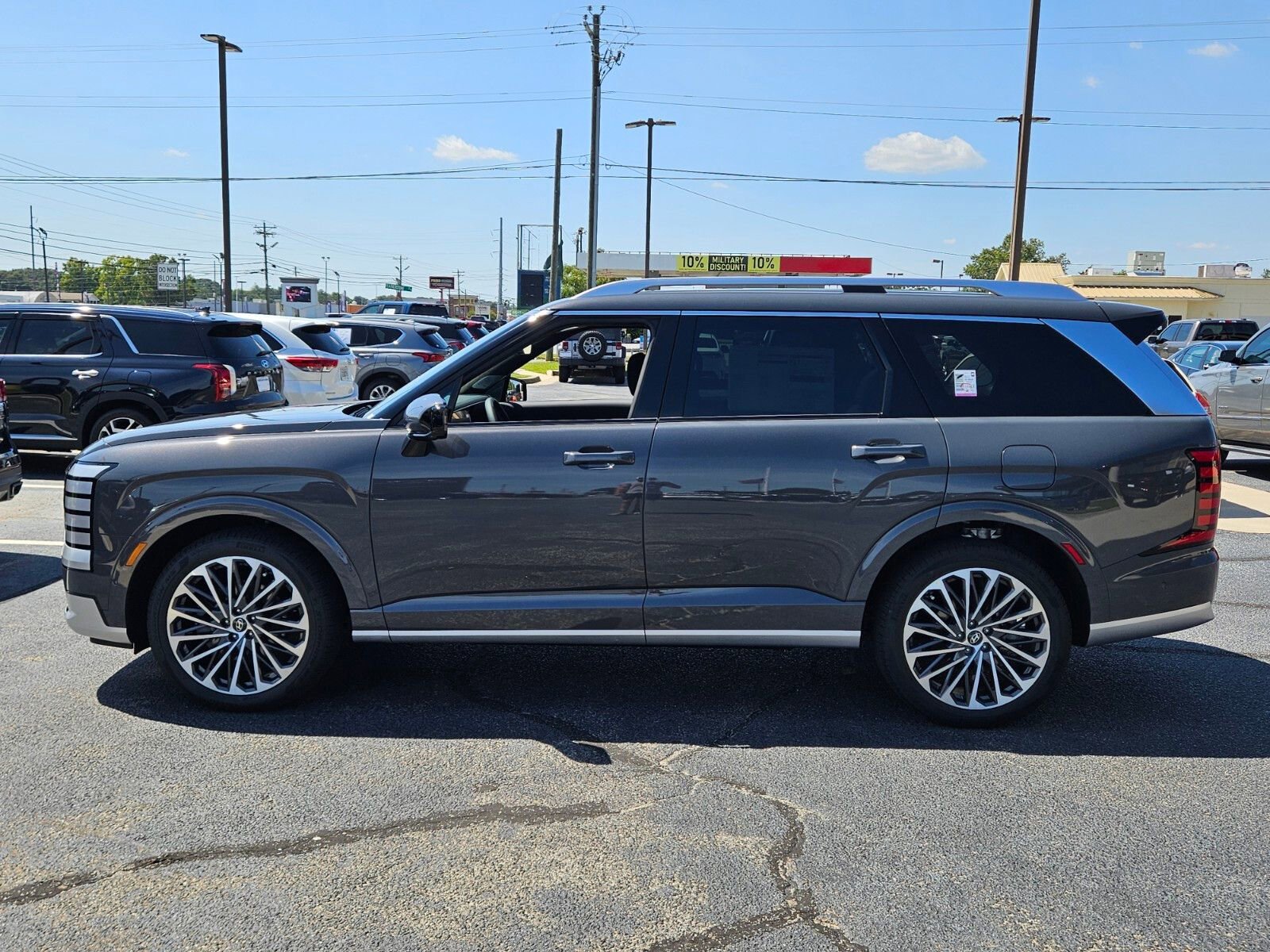 New 2026 Hyundai Palisade Calligraphy image 4