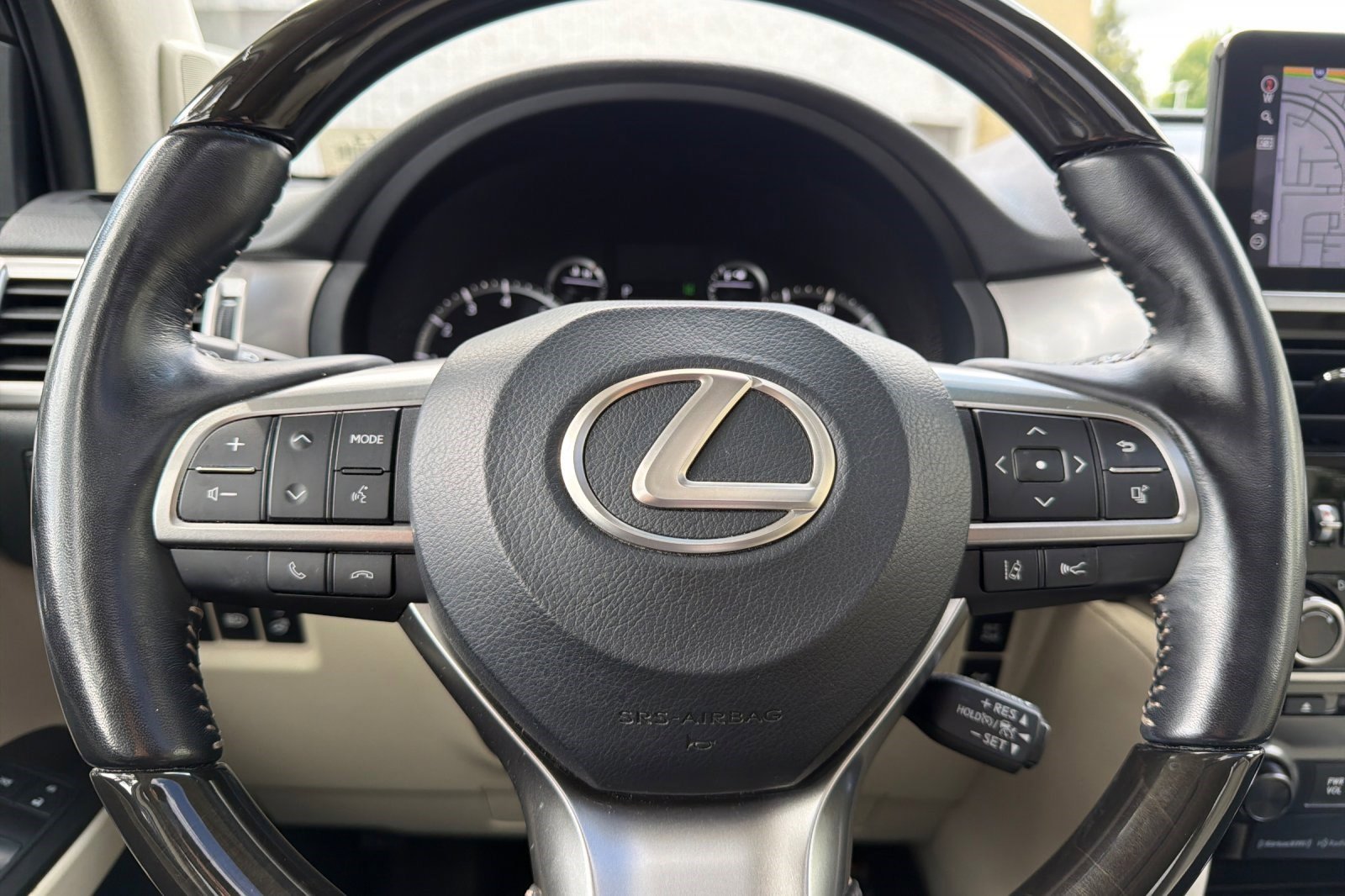 Used 2022 Lexus GX 460 Premium w/ Premium Package AWD/4WD image 30