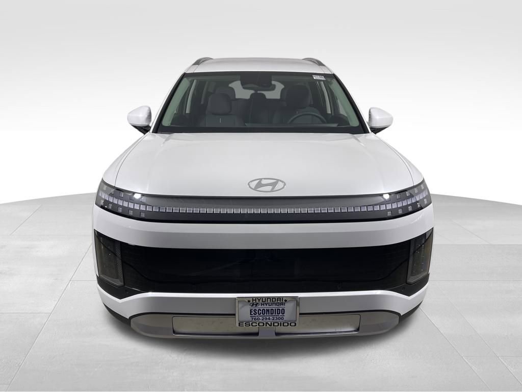 New 2026 Hyundai Ioniq 9 SE image 8