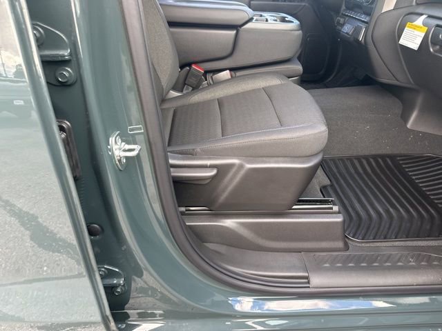 New 2026 Chevrolet Silverado 1500 Custom Trail Boss w/ LPO, Dark Essentials Package image 32