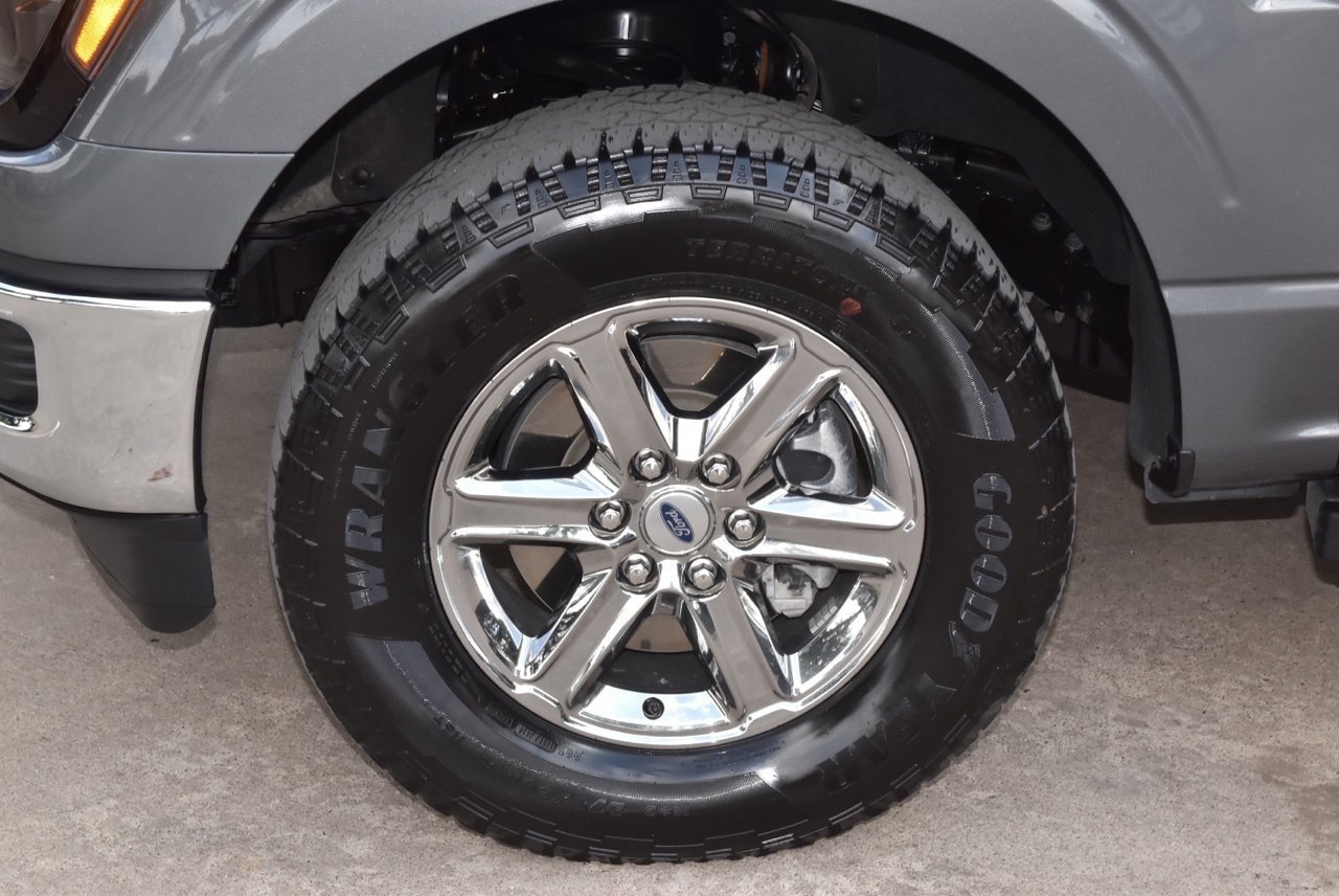 Used 2025 Ford F150 XLT w/ Equipment Group 301A Standard AWD/4WD image 36