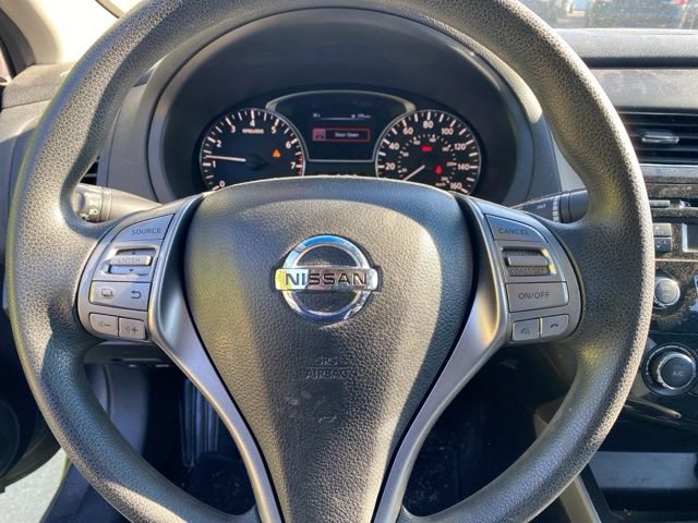 Used 2015 Nissan Altima 2.5 S w/ Power Driver Seat Package FWD image 16